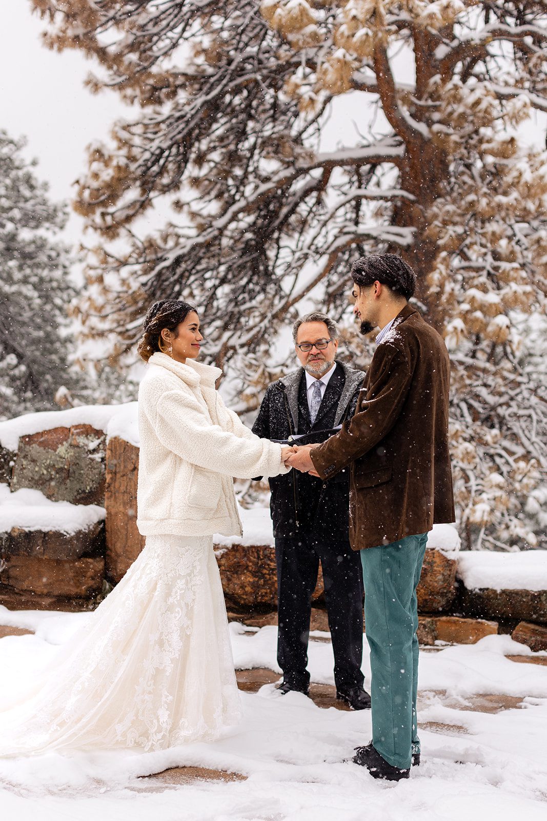 Spring snowy Halfway House elopement on Flagstaff Mountain