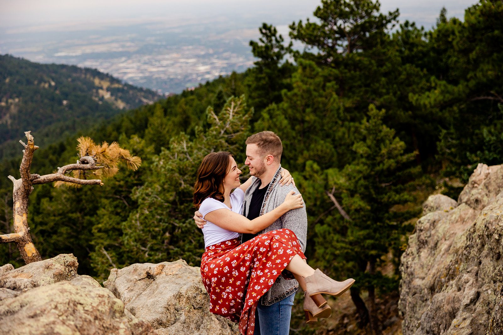Lost Gulch Engagement Photos during sunrise